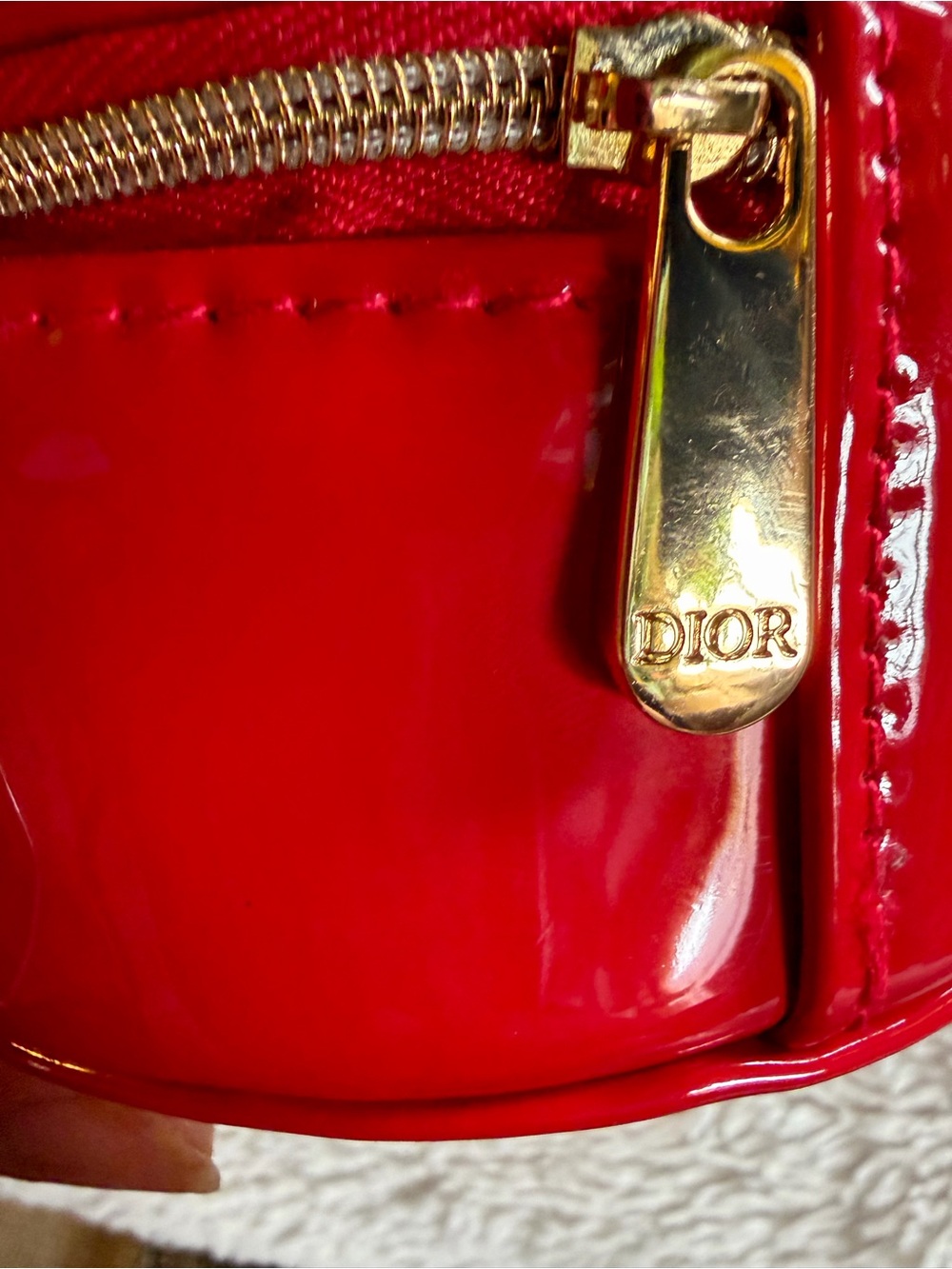 DIOR Red Patent Leather Embossed Logo Crossbody with Gold Chain - Picture 8 of 11